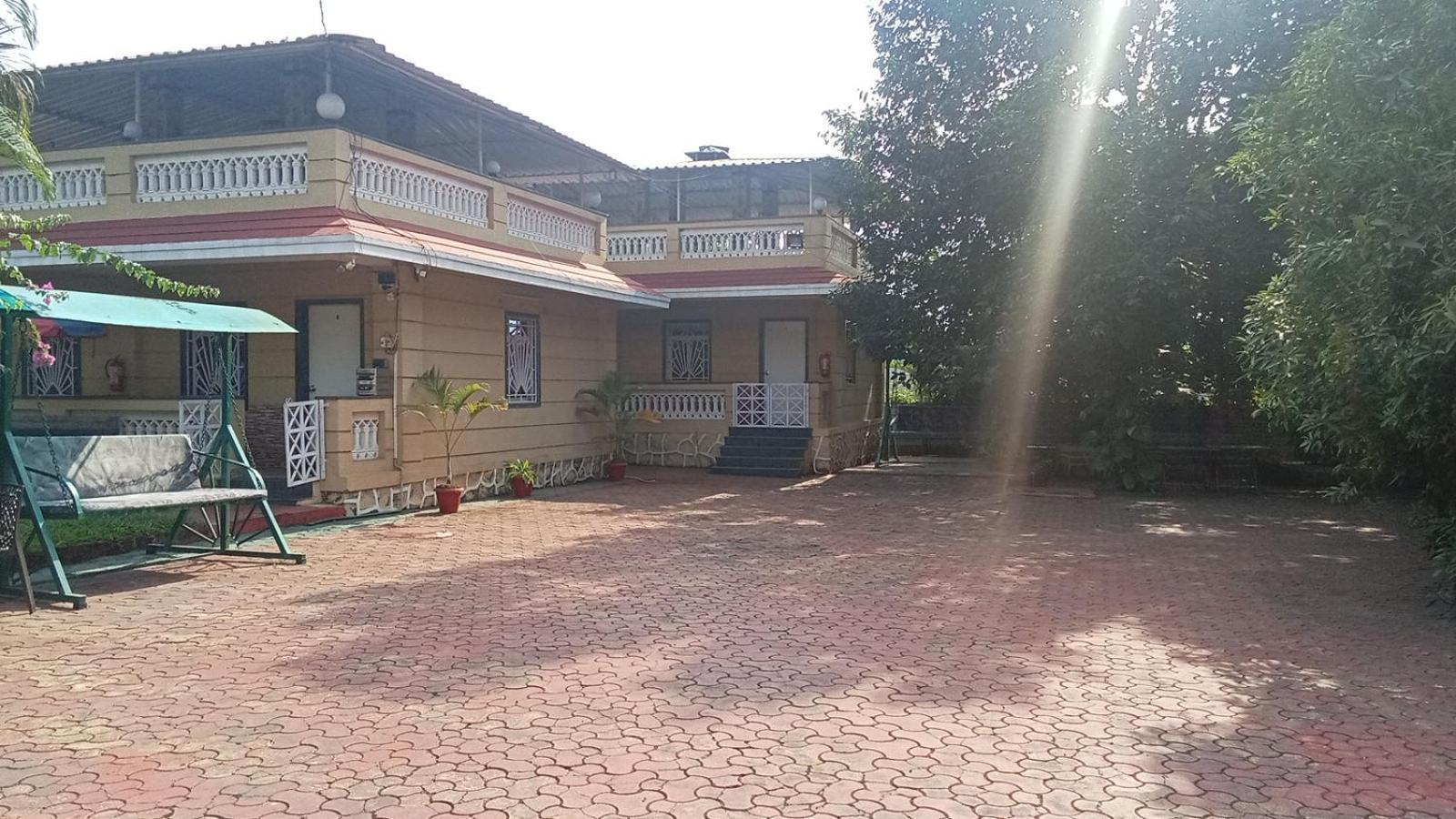 Giriraj Garden Resort Vagholi  Ngoại thất bức ảnh